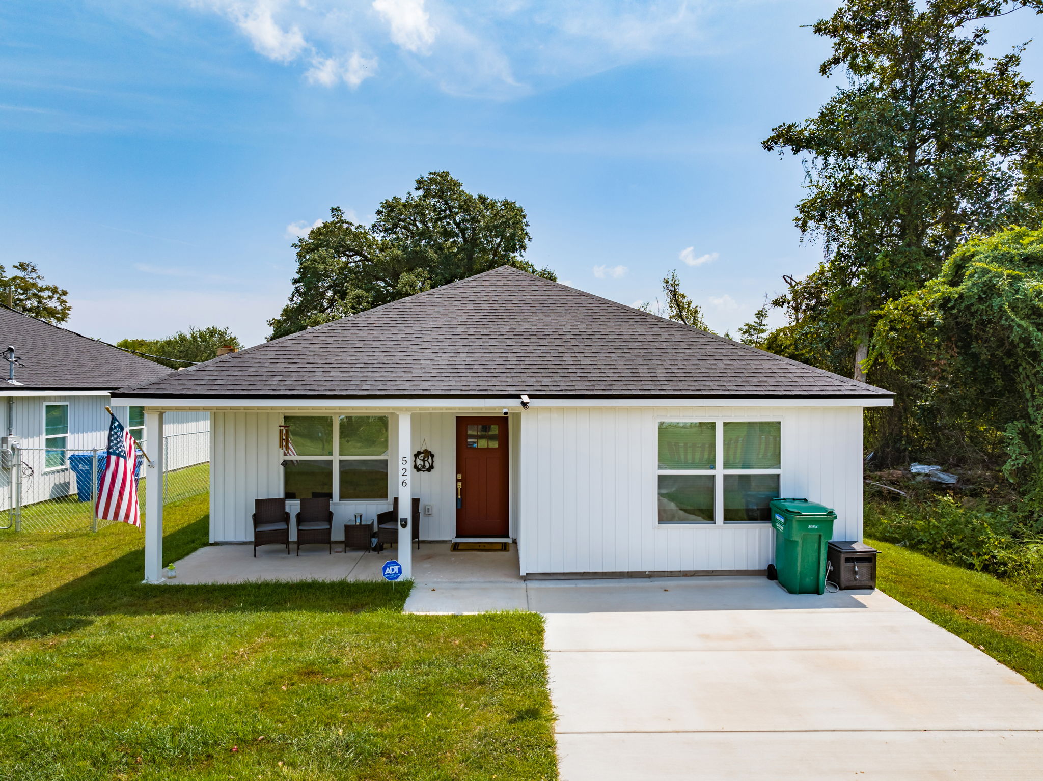 526 Camellia Ave